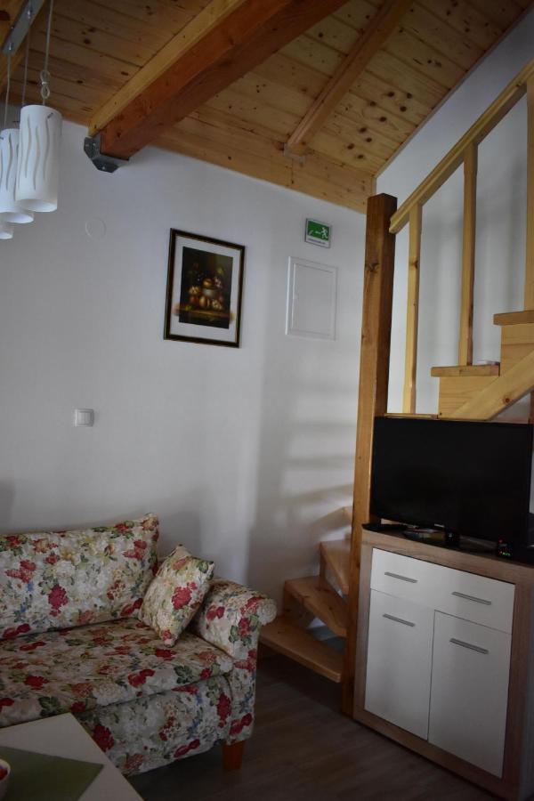 Apartman Tea Valpovo Exterior photo